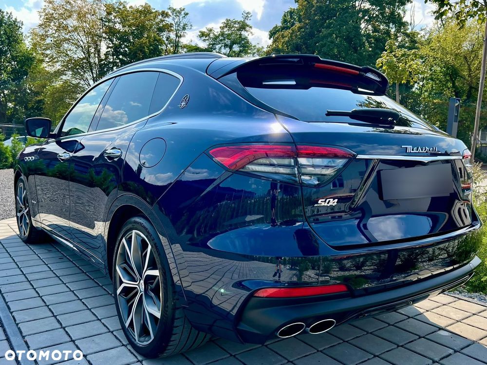 Maserati Levante - 3
