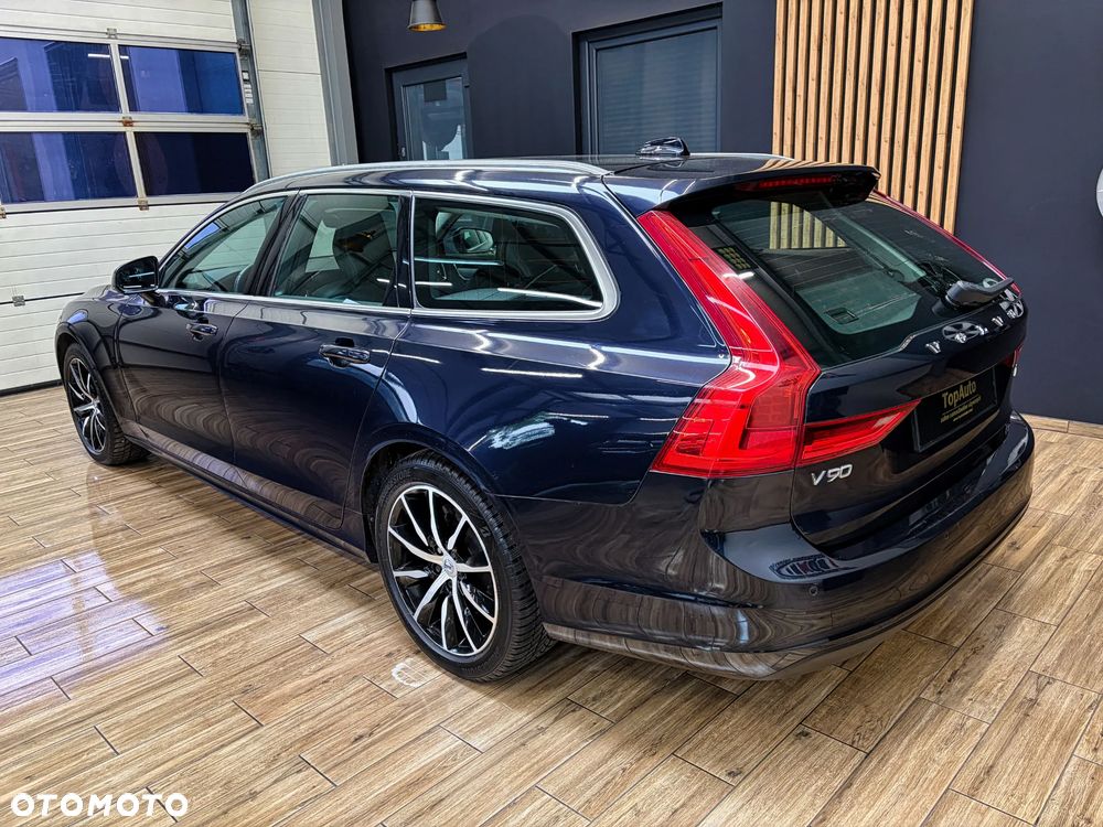 Volvo V90 D3 Geartronic Momentum Pro - 9