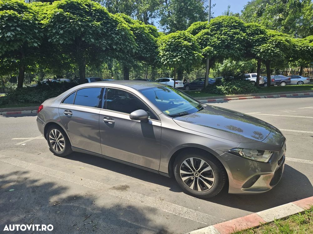 Mercedes-Benz A 180 d Sedan 8G-DCT - 8