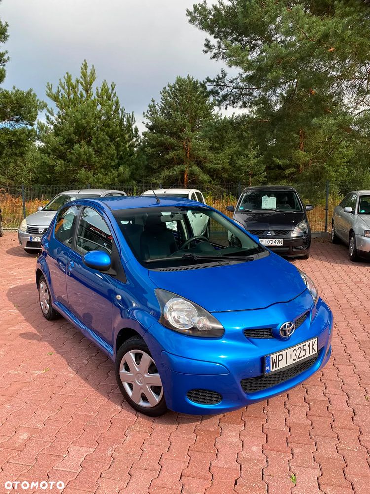 Toyota Aygo 2010 photo 3