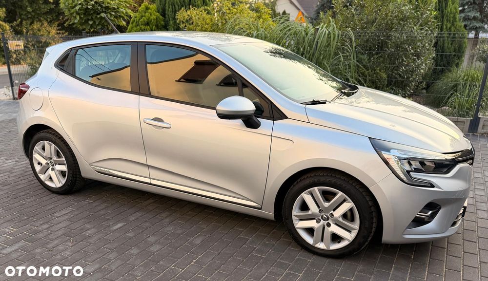 Renault Clio - 27