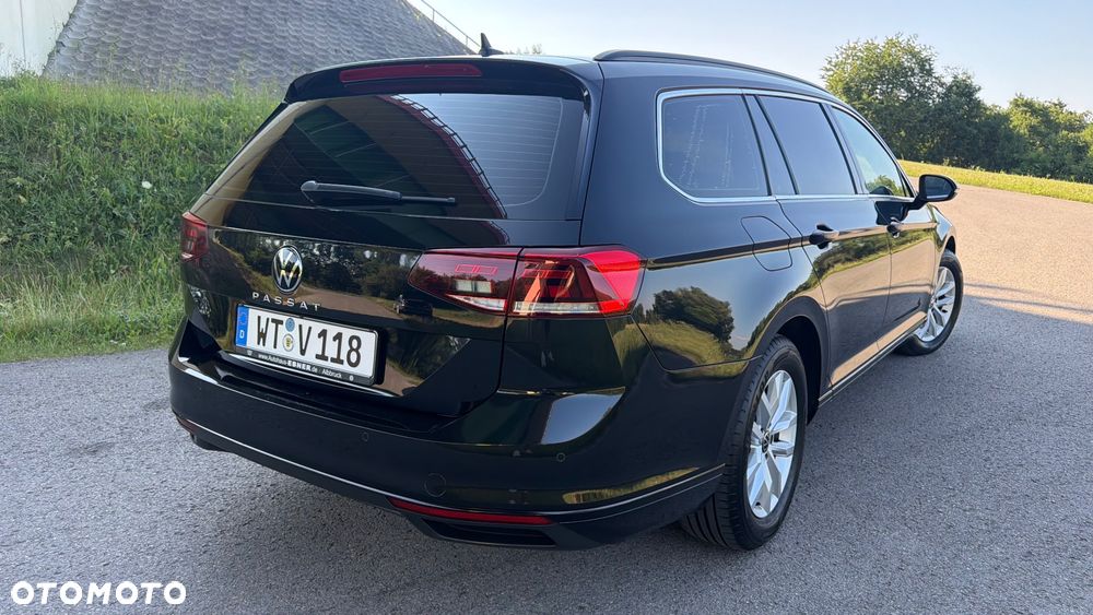 Volkswagen Passat 2.0 TDI SCR DSG - 12