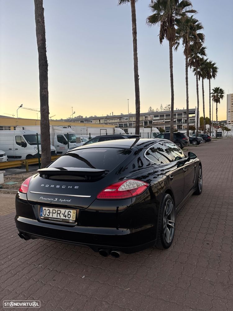 Porsche Panamera S Hybrid - 10