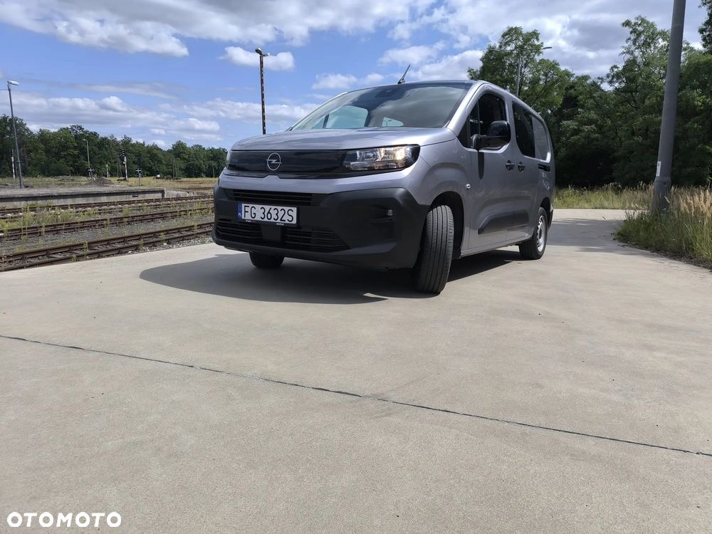 Opel Combo 1.5 CDTI Essentia S&S - 6