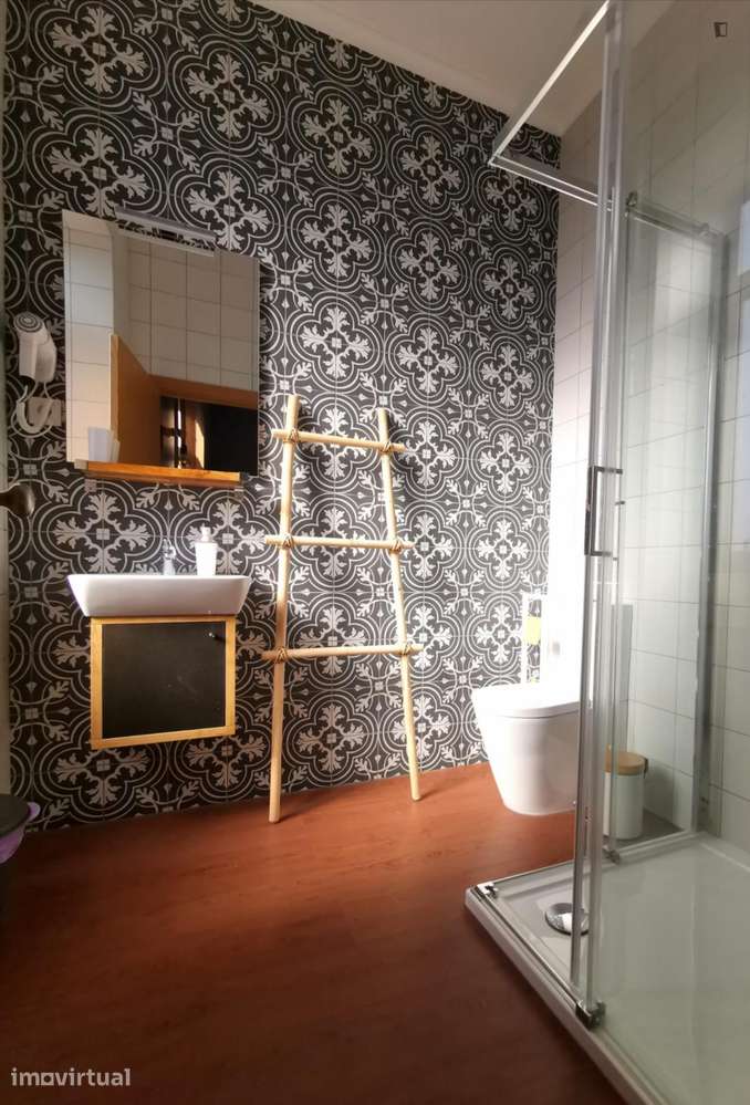 Quarto - localizado em Vila nova de gaia - Grande imagem: 5/32