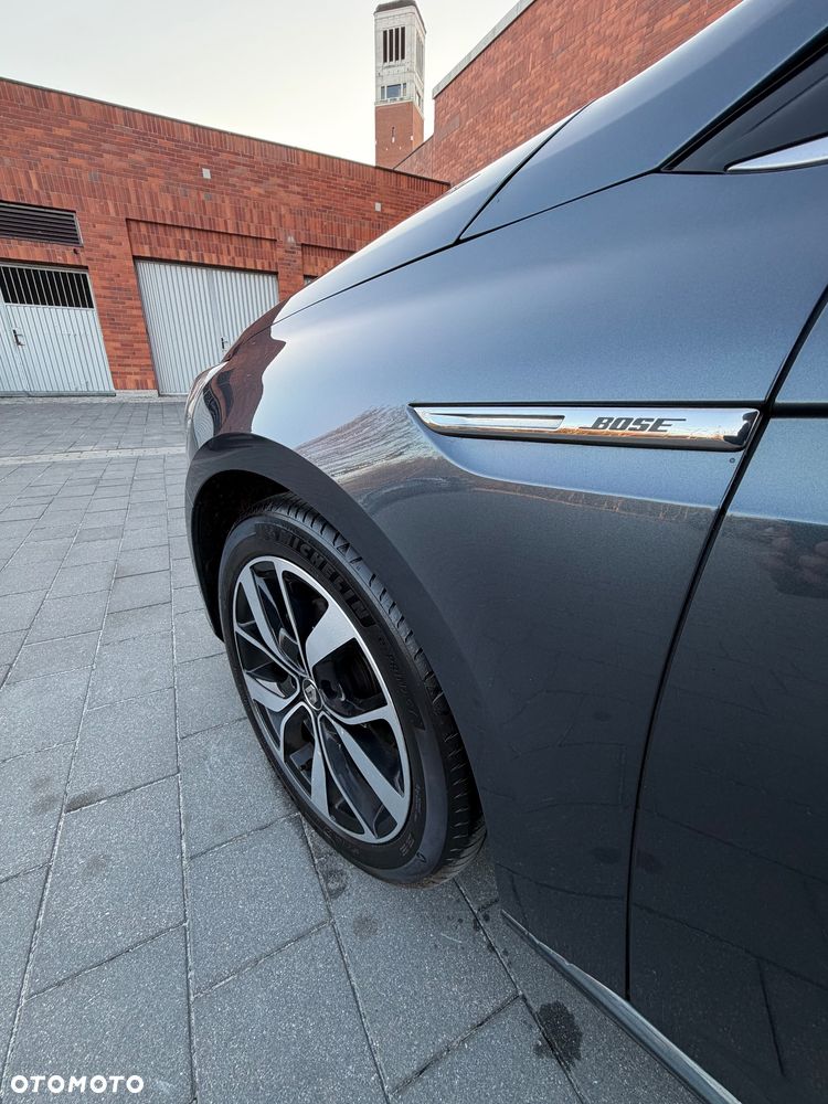 Renault Megane ENERGY TCe 140 EDC BOSE EDITION - 24