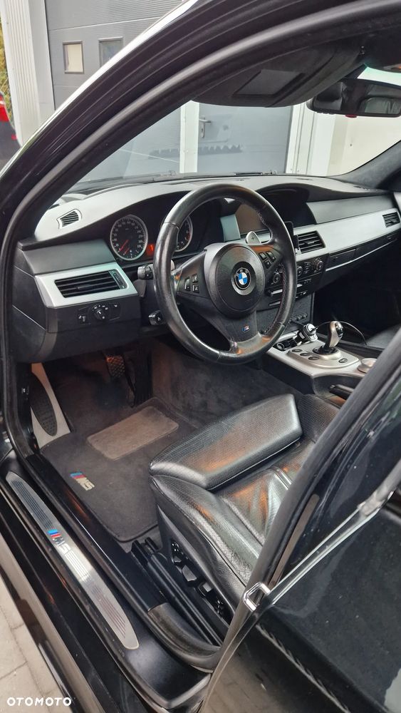 BMW M5 Standard - 11