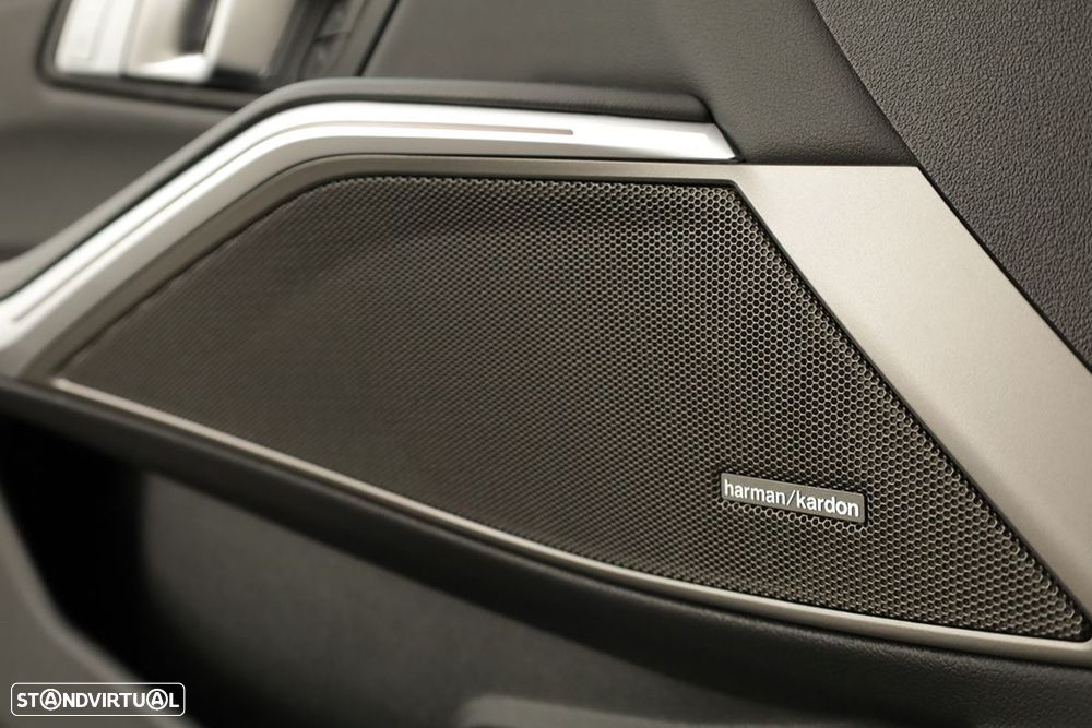 BMW M3 Competition xDrive - 29