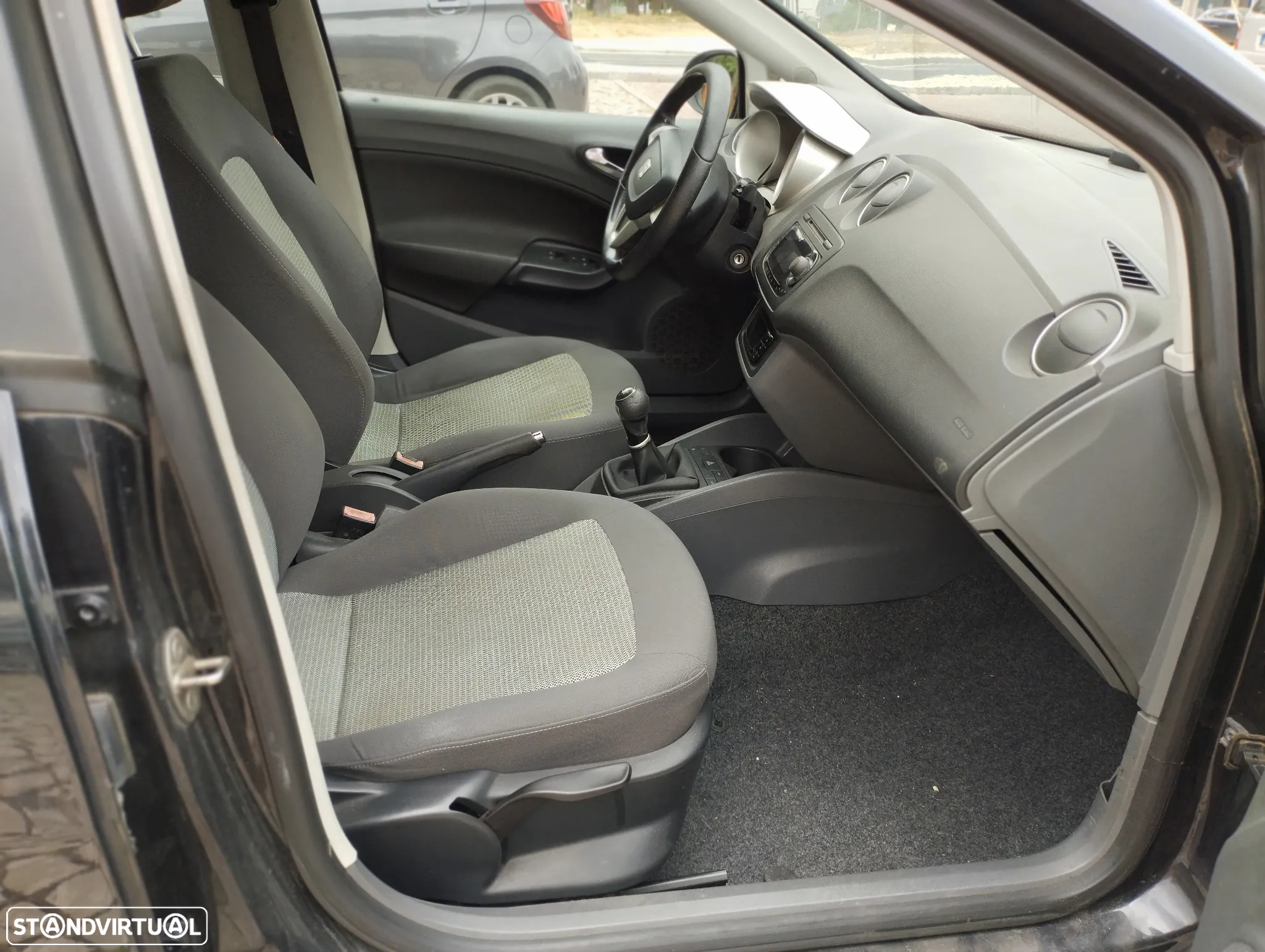 SEAT Ibiza 1.9 TDi Style DPF - 11