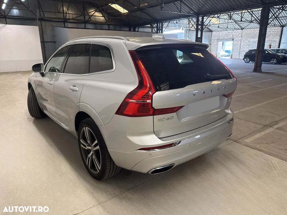 Volvo XC 60 T8 AWD Recharge Geartronic Inscription - 5