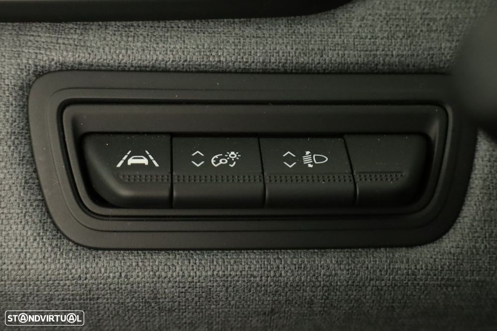 Mitsubishi Colt 1.0 MPI-T Invite - 19