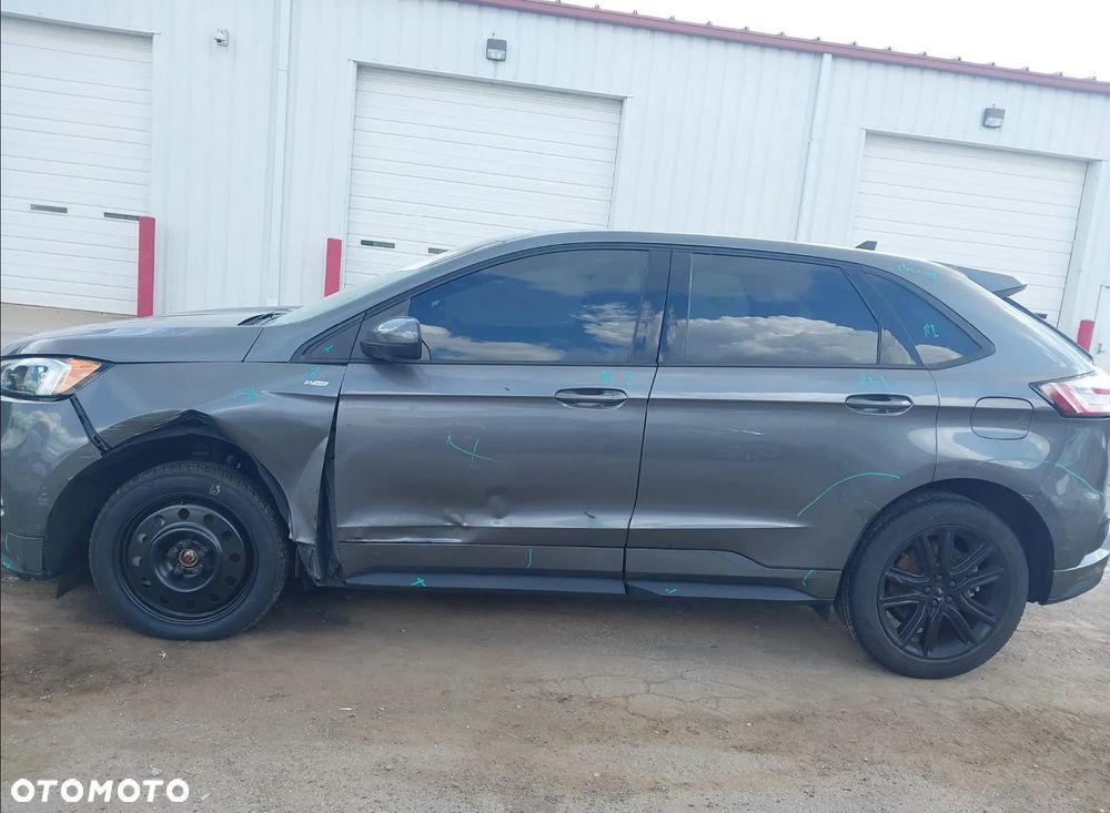 Ford Edge - 6