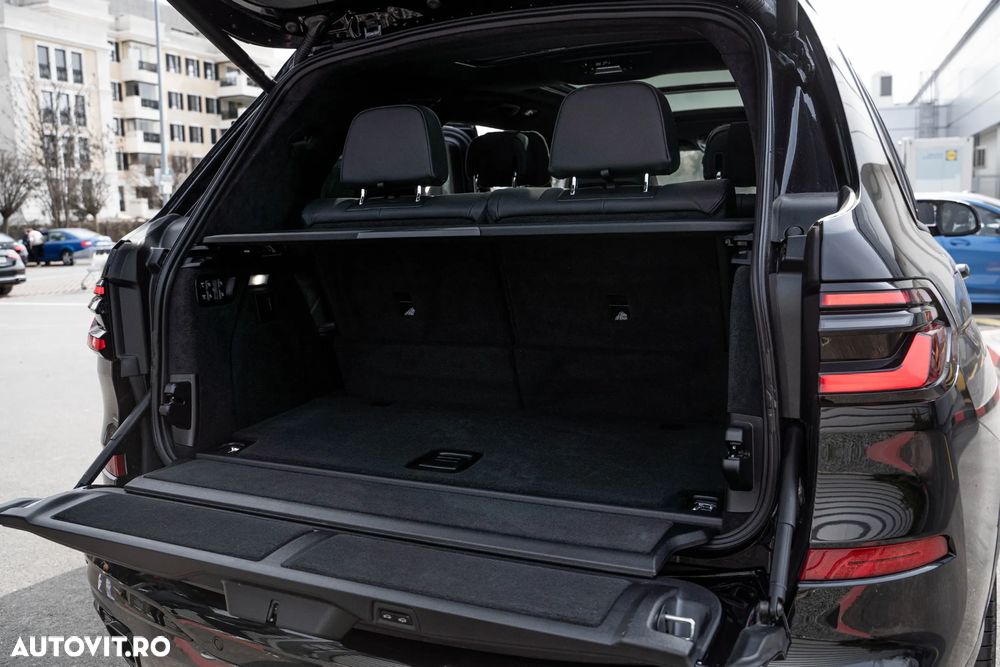 BMW X7 M60i xDrive AT MHEV - 21