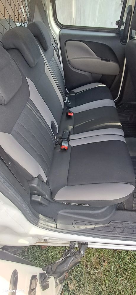 Fiat Doblo - 12