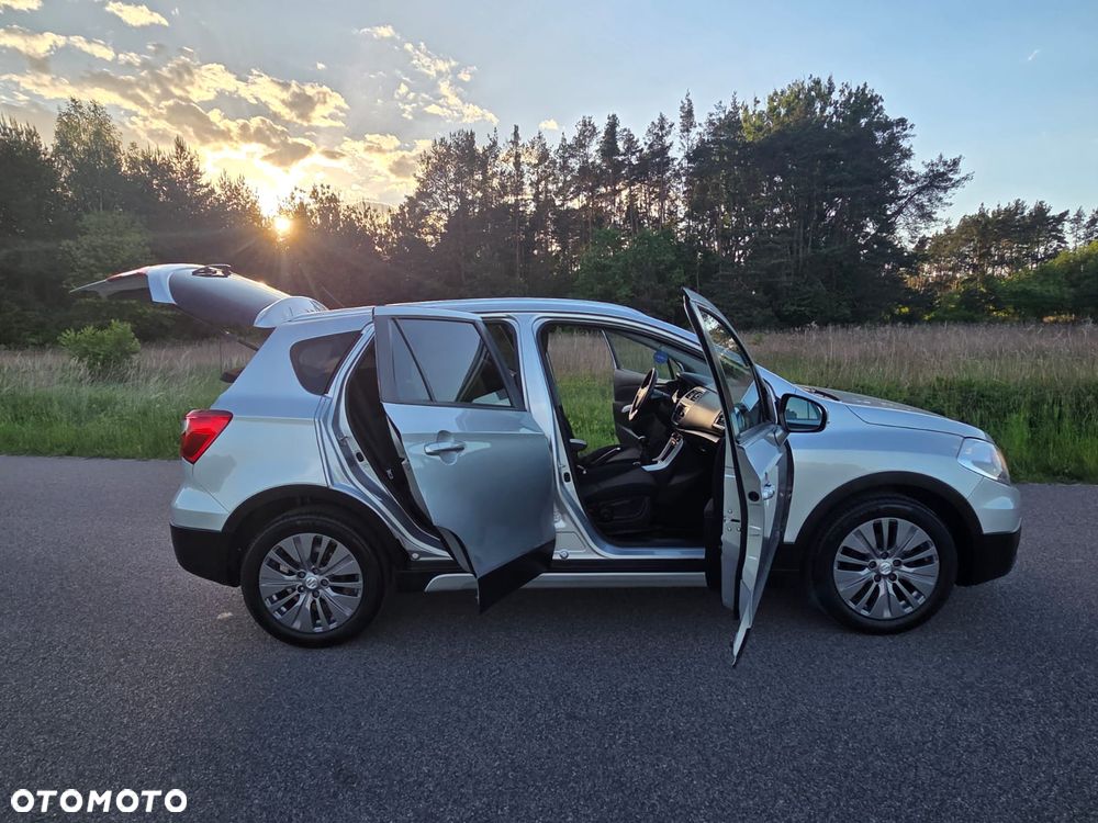 Suzuki SX4 S-Cross 1.6 VVT 4x2 limited+ - 11