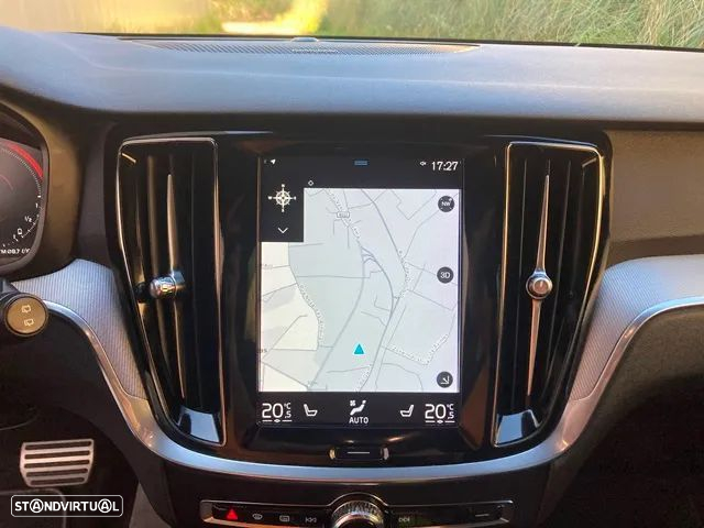 Volvo V60 2.0 T6 AWD TE Plus Dark - 21