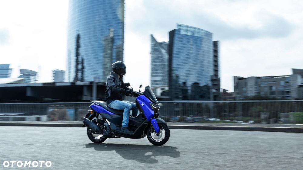 Yamaha NMAX - 22