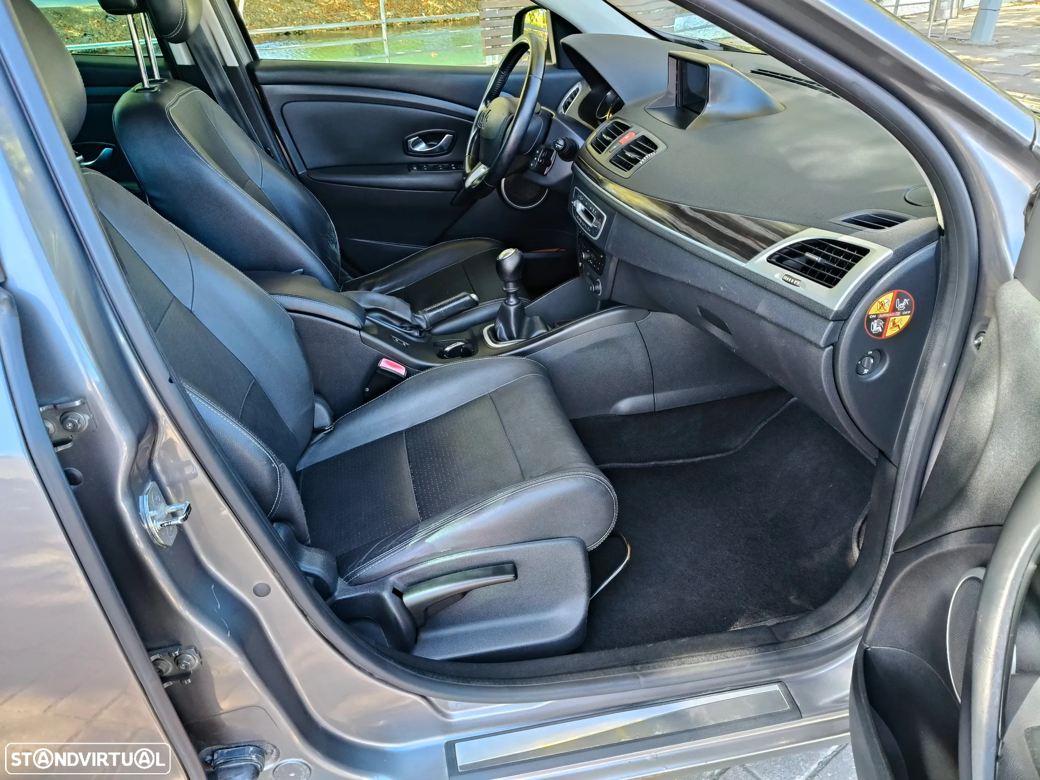 Renault Mégane Sport Tourer 1.5 dCi Dynamique S - 13