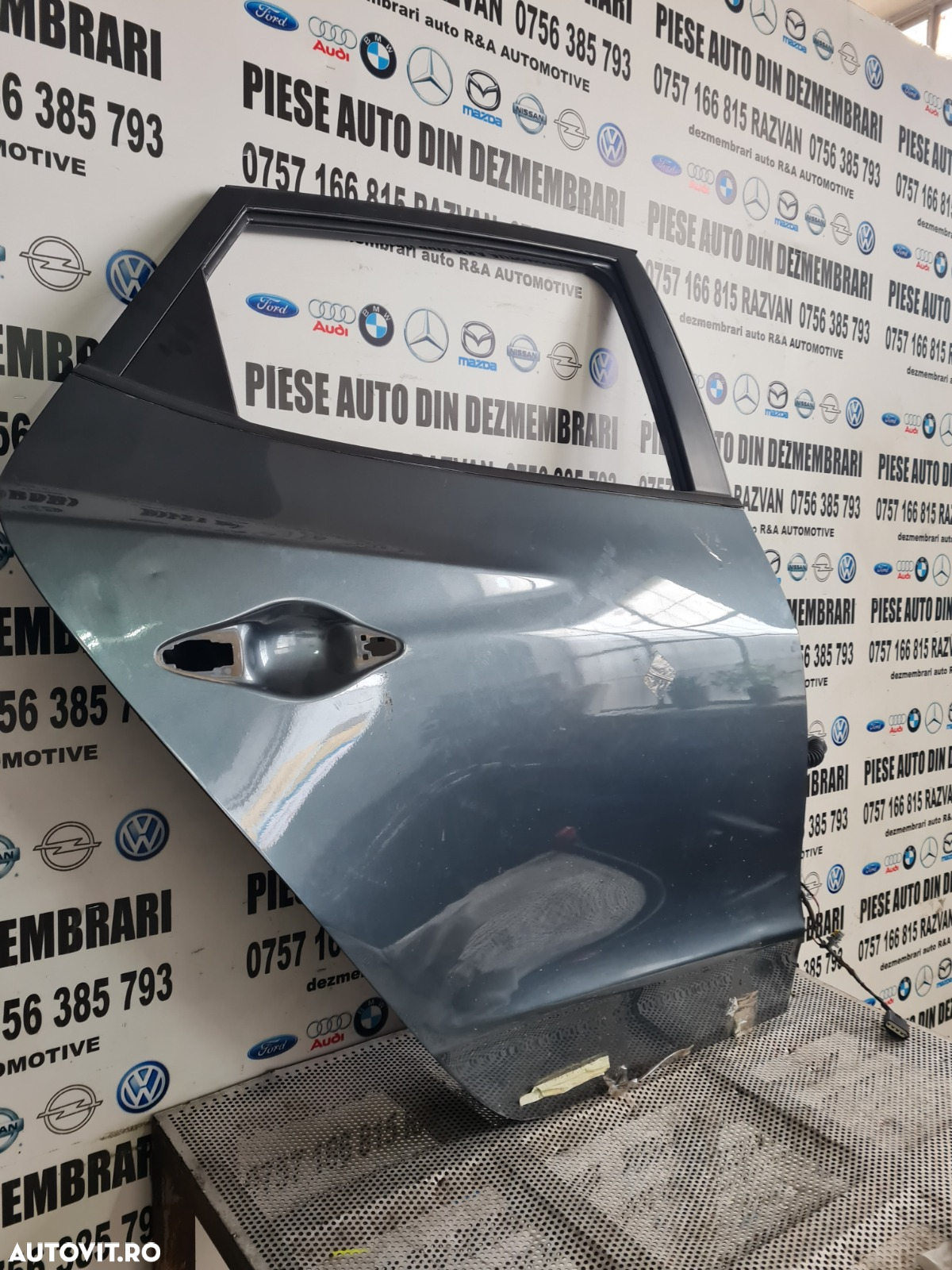 Usa Portiera Dreapta Spate Hyundai IX35 An 2009-2010-2011-2012-2013-2014-2015 Originala Dezmembrez - 2