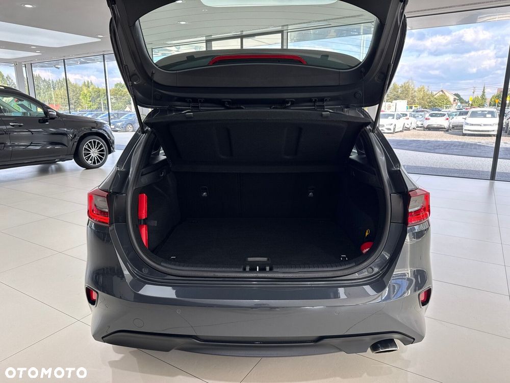 Kia Ceed 1.5 T-GDI M DCT - 17