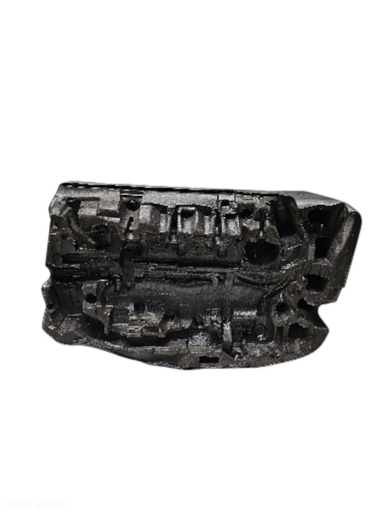 POKRYWA OSŁONA SILNIKA 31368888 VOLVO V40 II 2.0D - 2