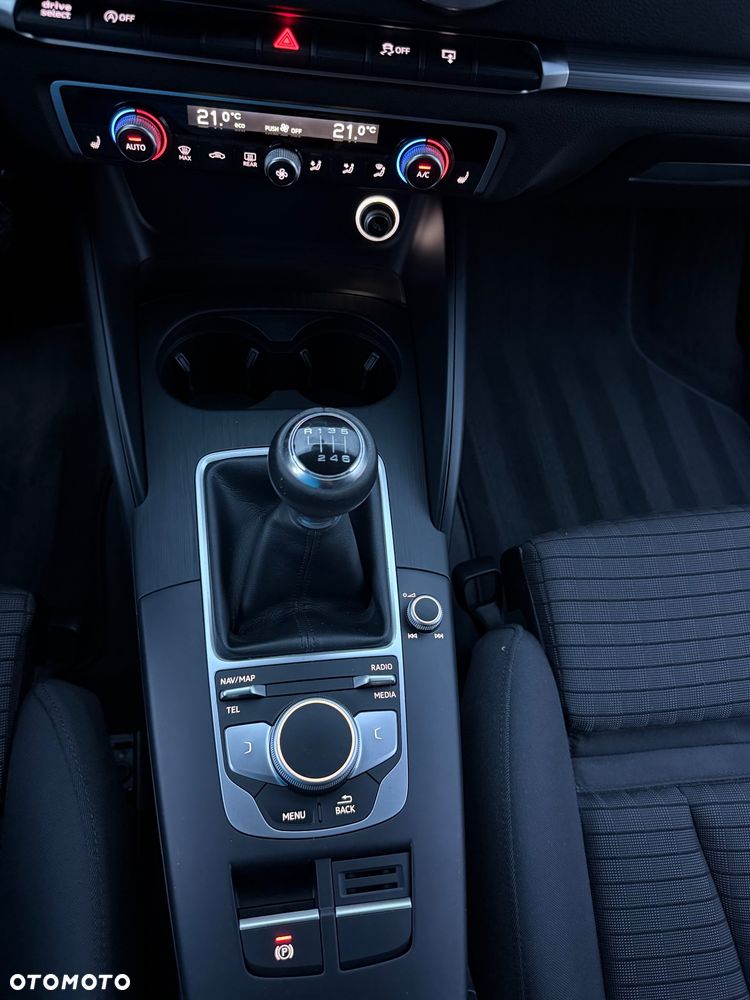 Audi A3 Sportback 1.4 TFSI CoD Sport - 12