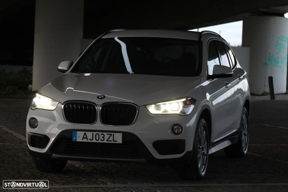 BMW X1 16 d sDrive Line Sport - 4