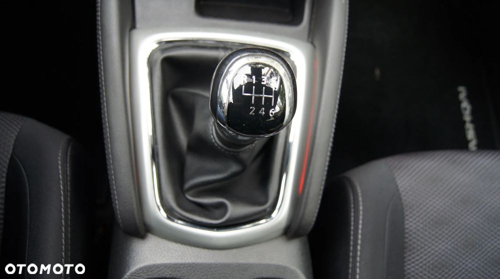 Nissan Qashqai - 21