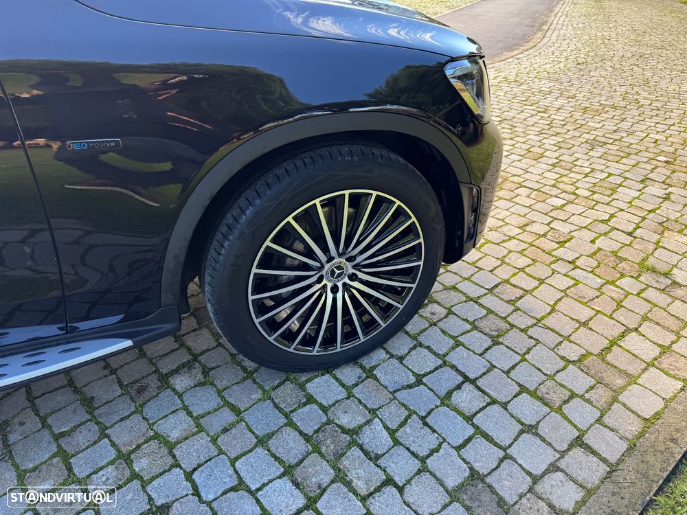 Mercedes-Benz GLC 300 e 4Matic - 26