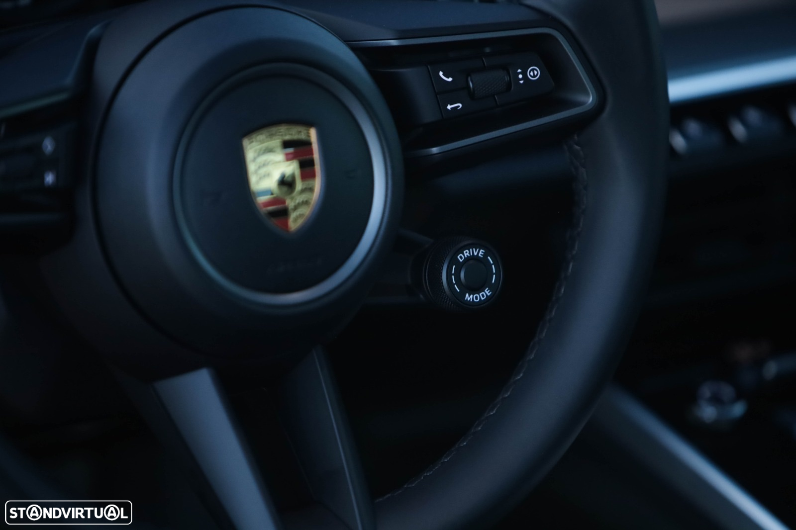 Porsche 911 (992) Carrera PDK - 27