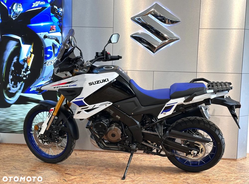 Suzuki V-STROM - 8