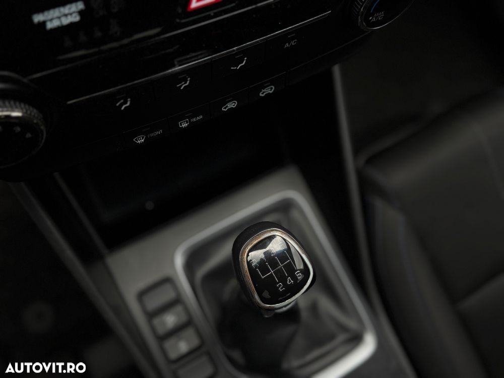 Hyundai Tucson blue 1.7 CRDi 2WD Advantage - 15