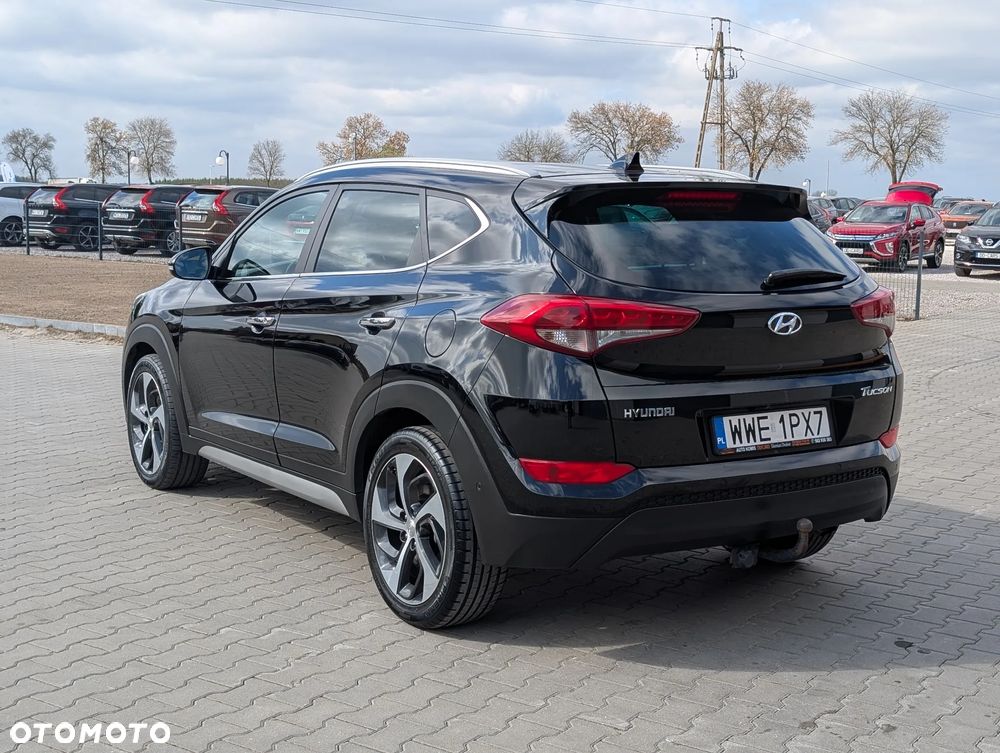 Hyundai Tucson 1.7 CRDI BlueDrive Comfort 2WD DCT - 12