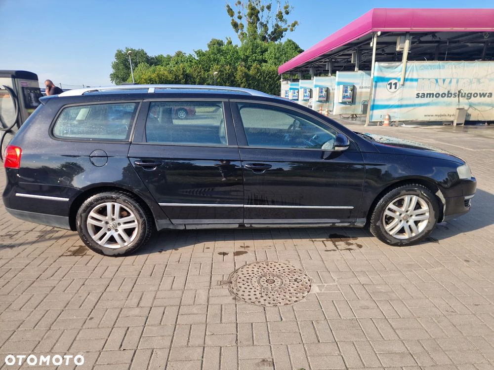 Volkswagen Passat 1.9 TDI Comfortline - 6