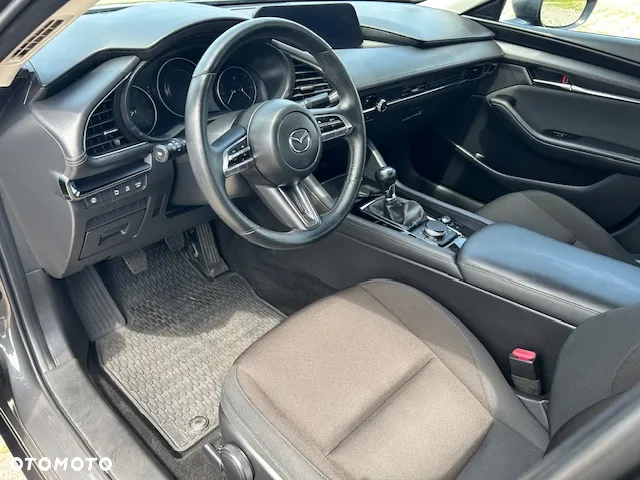 Mazda 3 FASTBACK SKYACTIV-X 2.0 M-Hybrid - 21