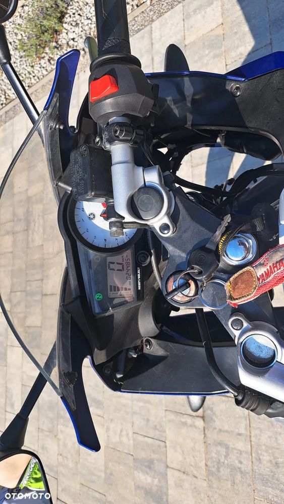Yamaha YZF - 7