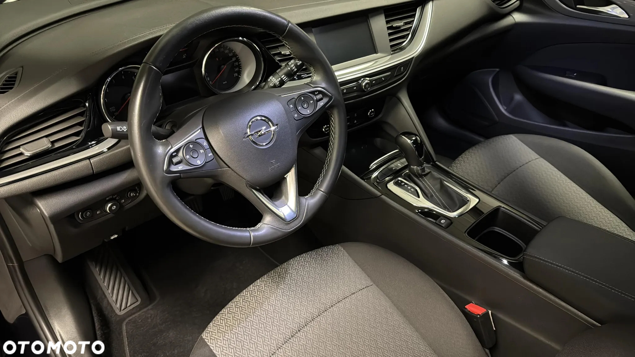 Opel Insignia Grand Sport 1.5 Direct InjectionTurbo Business Innovation - 16