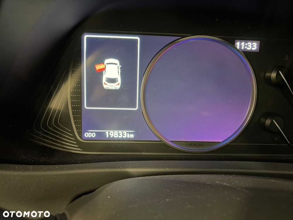Lexus UX 250h F SPORT Design - 17