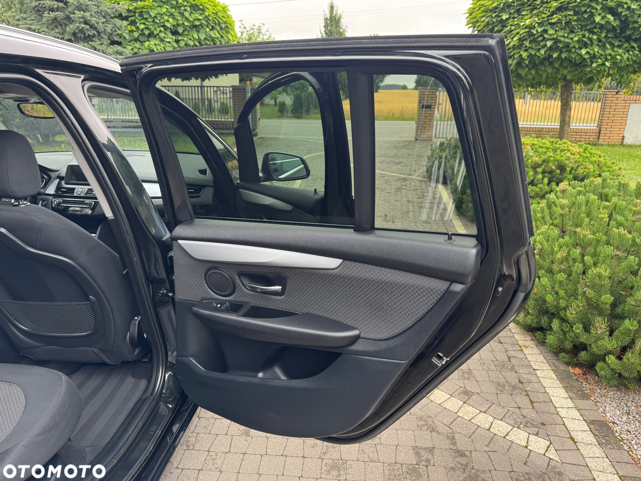 BMW Seria 2 218d Active Tourer - 26