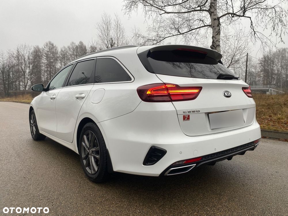 Kia Ceed 1.6 CRDi L - 9