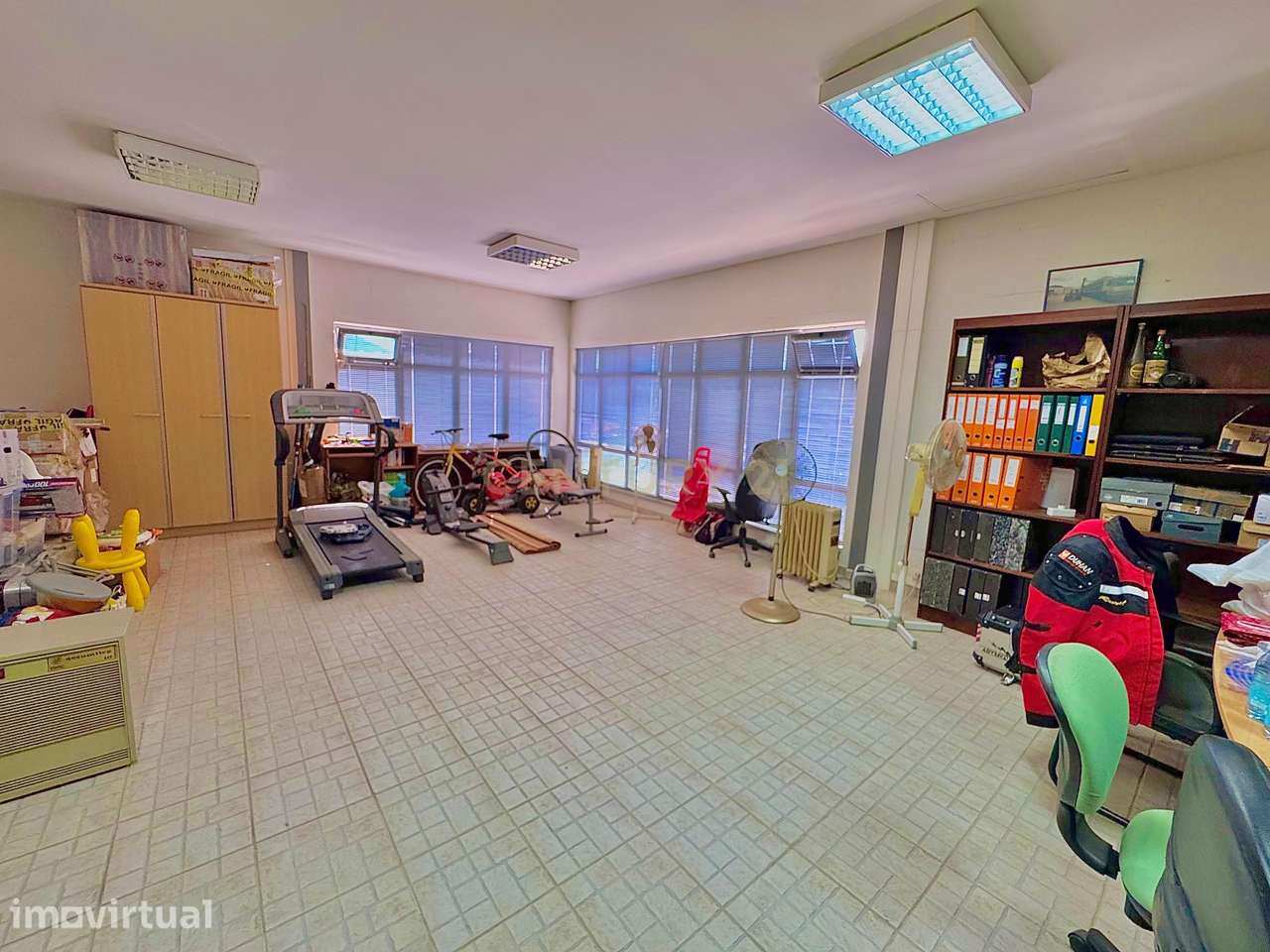 Armazém à Venda – 1.850 m² | Olhão - Grande imagem: 3/15