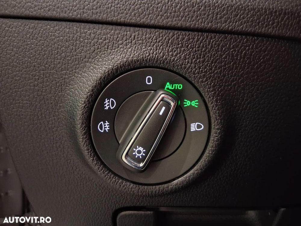 Skoda Superb 2.0 TDI DSG Ambition - 15