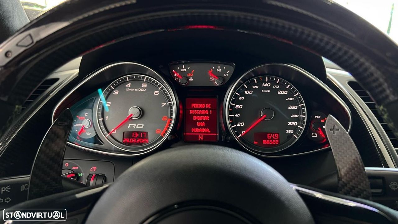 Audi R8 Coupé 4.2 FSI V8 quattro R-tronic - 23