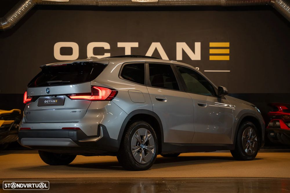 BMW iX1 xDrive30 xLine - 5