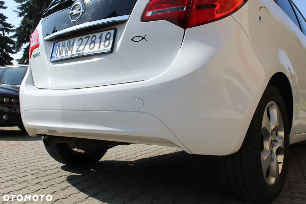 Opel Meriva - 8