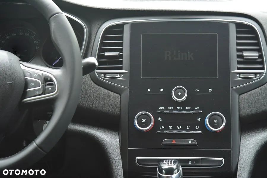 Renault Megane 1.5 Blue dCi Limited - 29