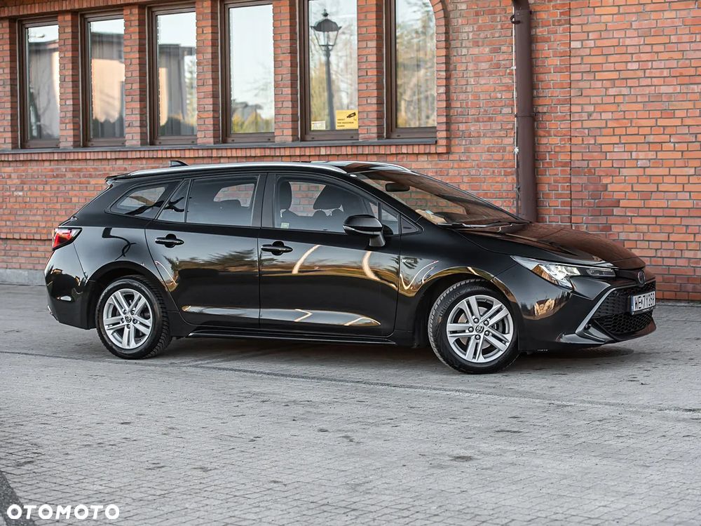 Toyota Corolla 1.8 Hybrid GPF Comfort - 17
