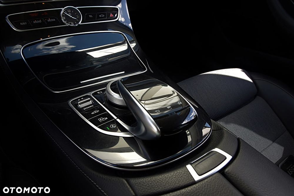 Mercedes-Benz Klasa E 220 d 4Matic All-Terrain 9G-TRONIC Avantgarde - 30