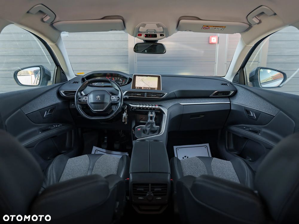 Peugeot 3008 1.5 BlueHDi Allure S&S - 17