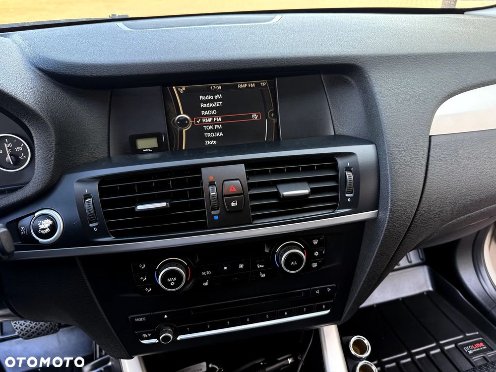 BMW X3 xDrive20d - 14